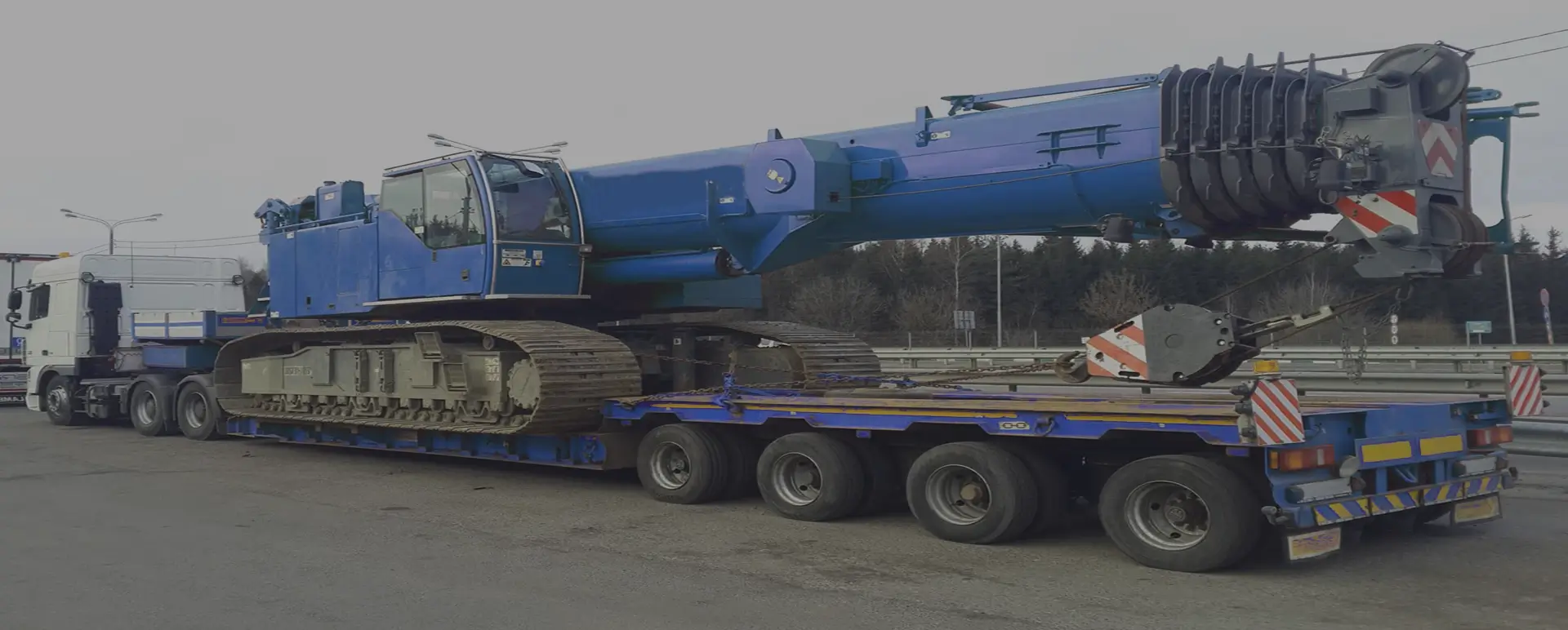 Онлайн калькулятор для расчета цены на перевозку тралом мостовых и гусеничных кранов по России из Масловой Пристани